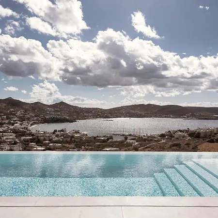 Ekloyitis * Finikas (Syros)