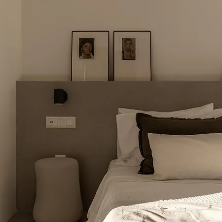 Ekloyitis Villa