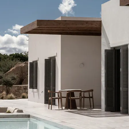 Ekloyitis * Finikas (Syros)